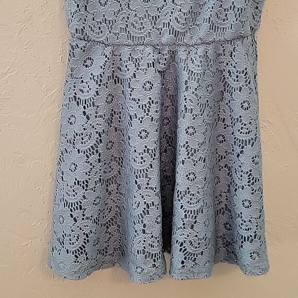 LULY BLEU DUSTY BLUE SLEEVELESS LACY FLORAL DRESS WITH CARDIGAN, SIZE 4 - Picture 4 of 8